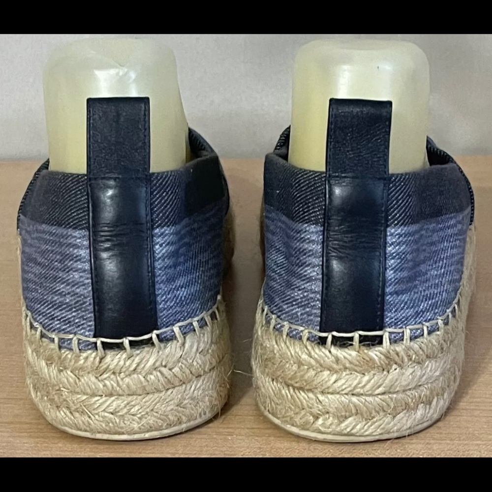 Louis Vuitton Espadrilles - Picture 7 of 11